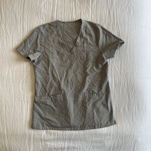 FIGS Gray Scrub Top (sz S)